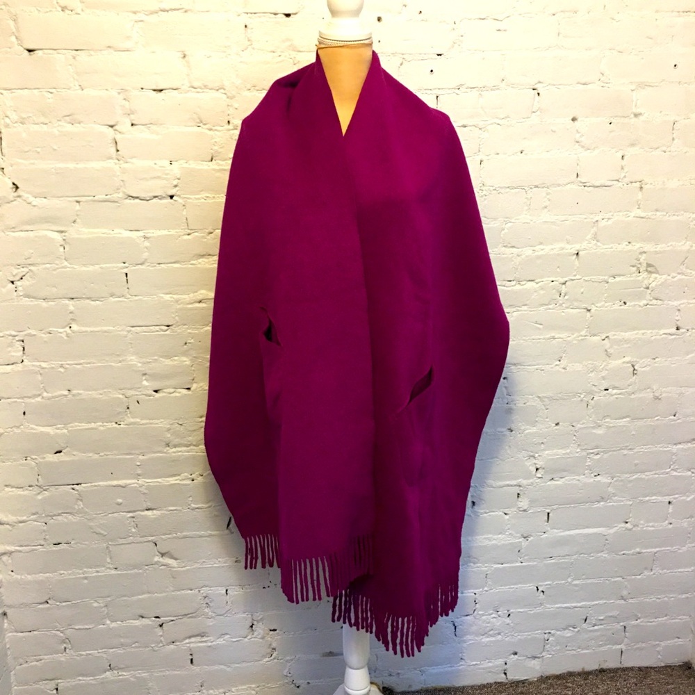 NWT Lafayette 148 New York angora blend wrap scarf pockets framboise pink